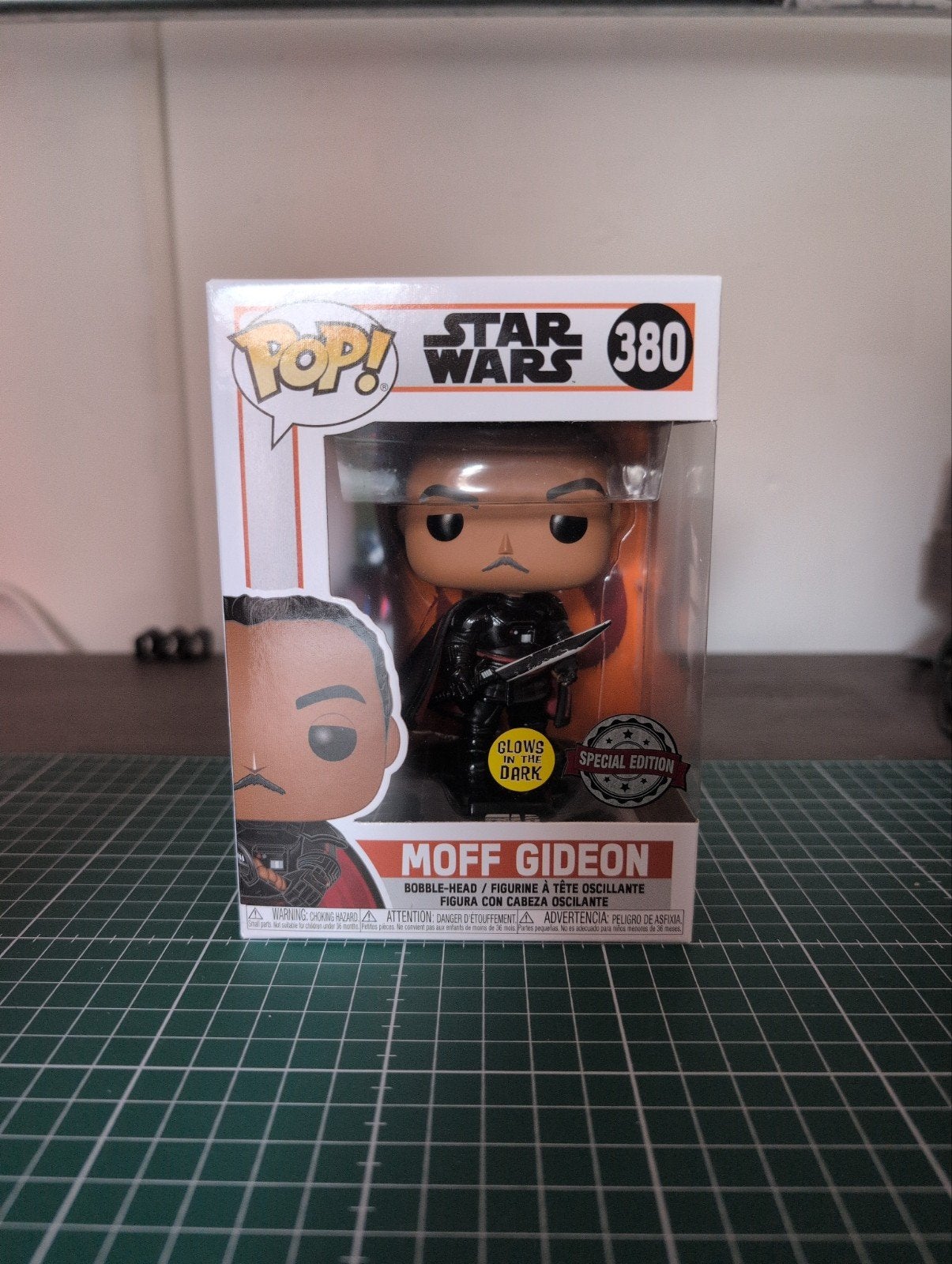 Funko Pop Star Wars Moff Gideon GITD Special edition, Ophalen of Verzenden, Nieuw