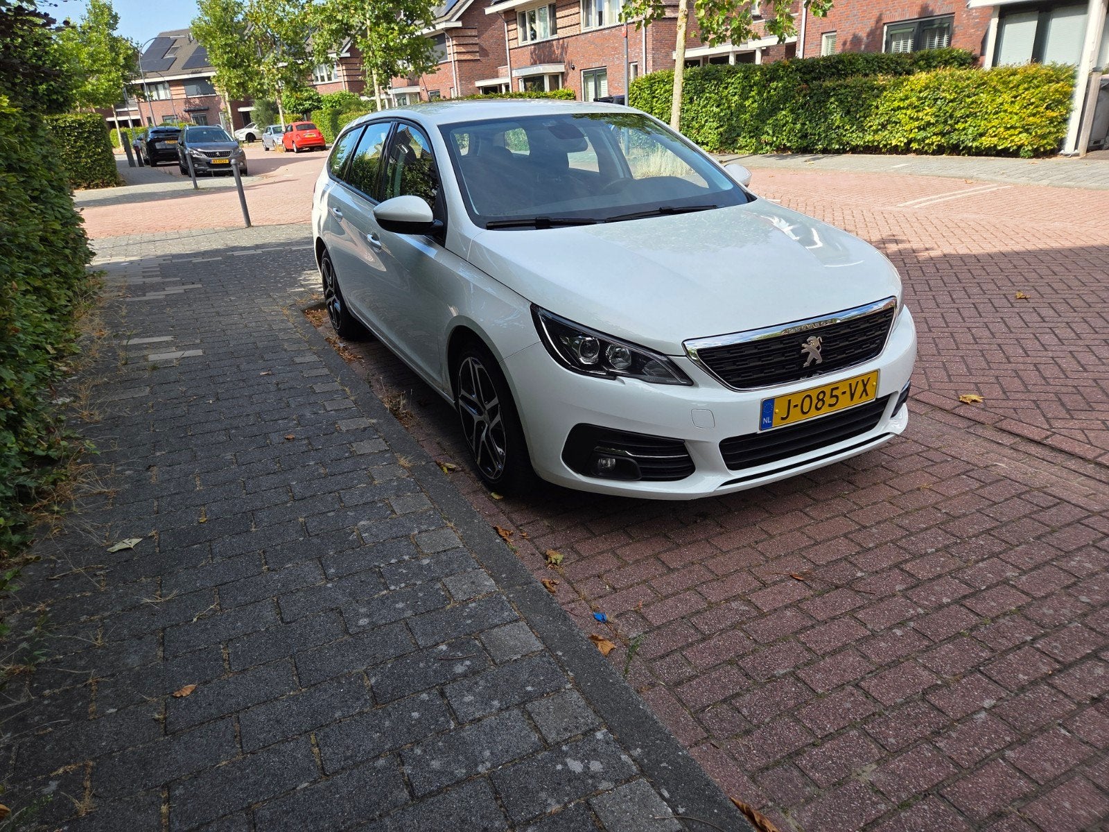 Peugeot 308 SW 1.2 Puretech 110pk S&S 2020 Wit, Voorwielaandrijving, 1199 cc, 620 kg, Wit