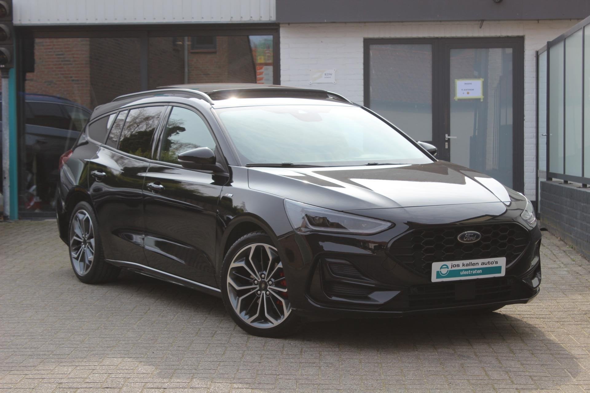 Ford Focus Wagon 1.0 EcoBoost Hybrid ST Line X Driver Ass Pa, Auto's, Dealer onderhouden, Gebruikt, Leder, 155 pk