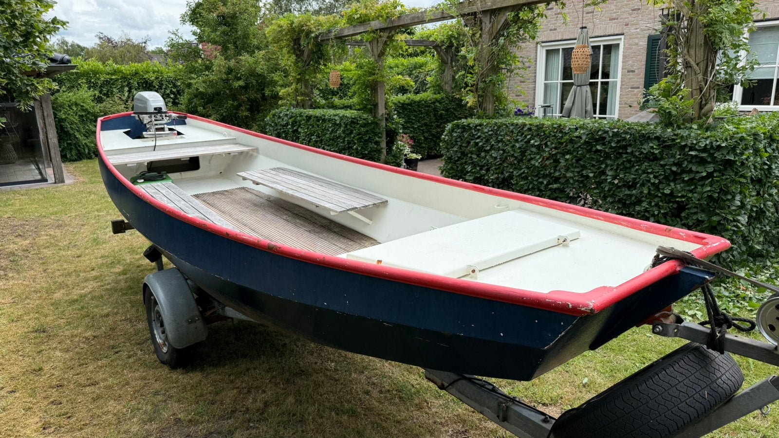 Grachtenboot schouw +/- 6meter Honda 5pk 4takt en trailer, Watersport en Boten, Sloepen, Ophalen, Gebruikt, Staal, 5 pk