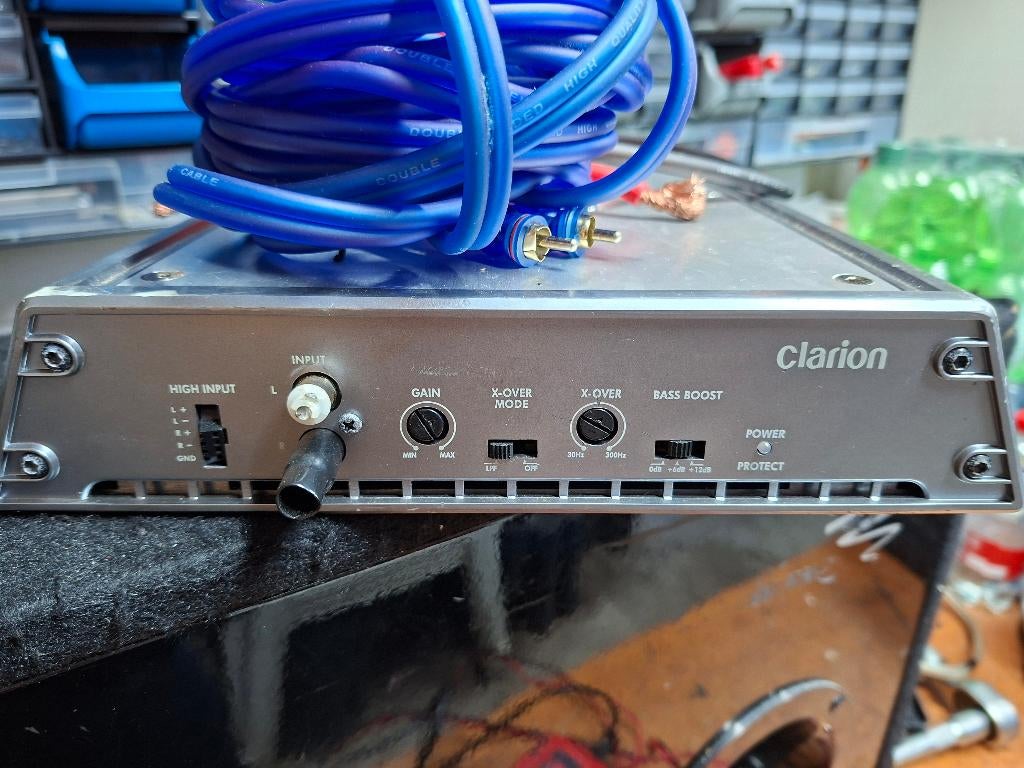 Subwoofer voor in auto met versterker !, Auto diversen, Autospeakers, Ophalen, Gebruikt