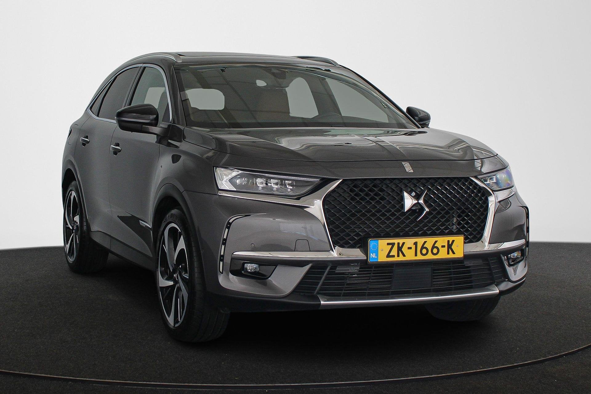 DS 7 Crossback 1.6 PureTech So Chic Panoramadak Leder Night, Auto's, DS, Euro 6, 4 cilinders, 750 kg, DS 7
