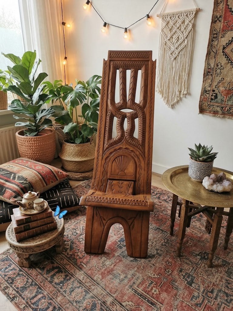 Surinaamse houten stoel bohemian manbangi, Ophalen