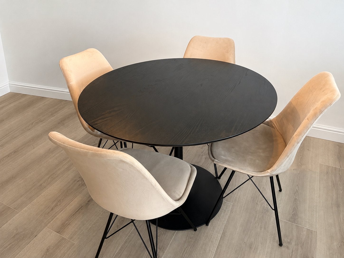 Ronde eettafel, Huis en Inrichting, Tafels | Eettafels, Ophalen, 100 tot 150 cm, Rond, Zo goed als nieuw