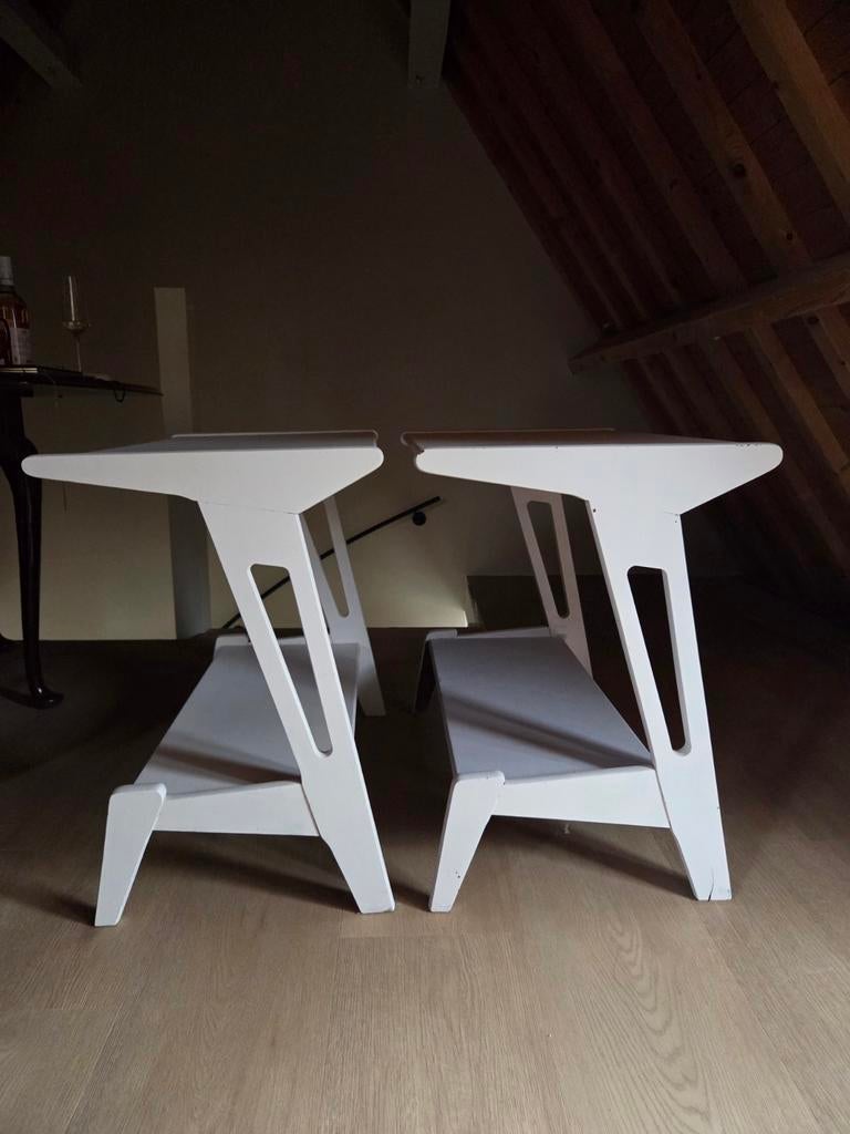 Twee bijzettafels Louis van Teeffelen vintage design, Ophalen, Gebruikt, Rond, Minder dan 55 cm