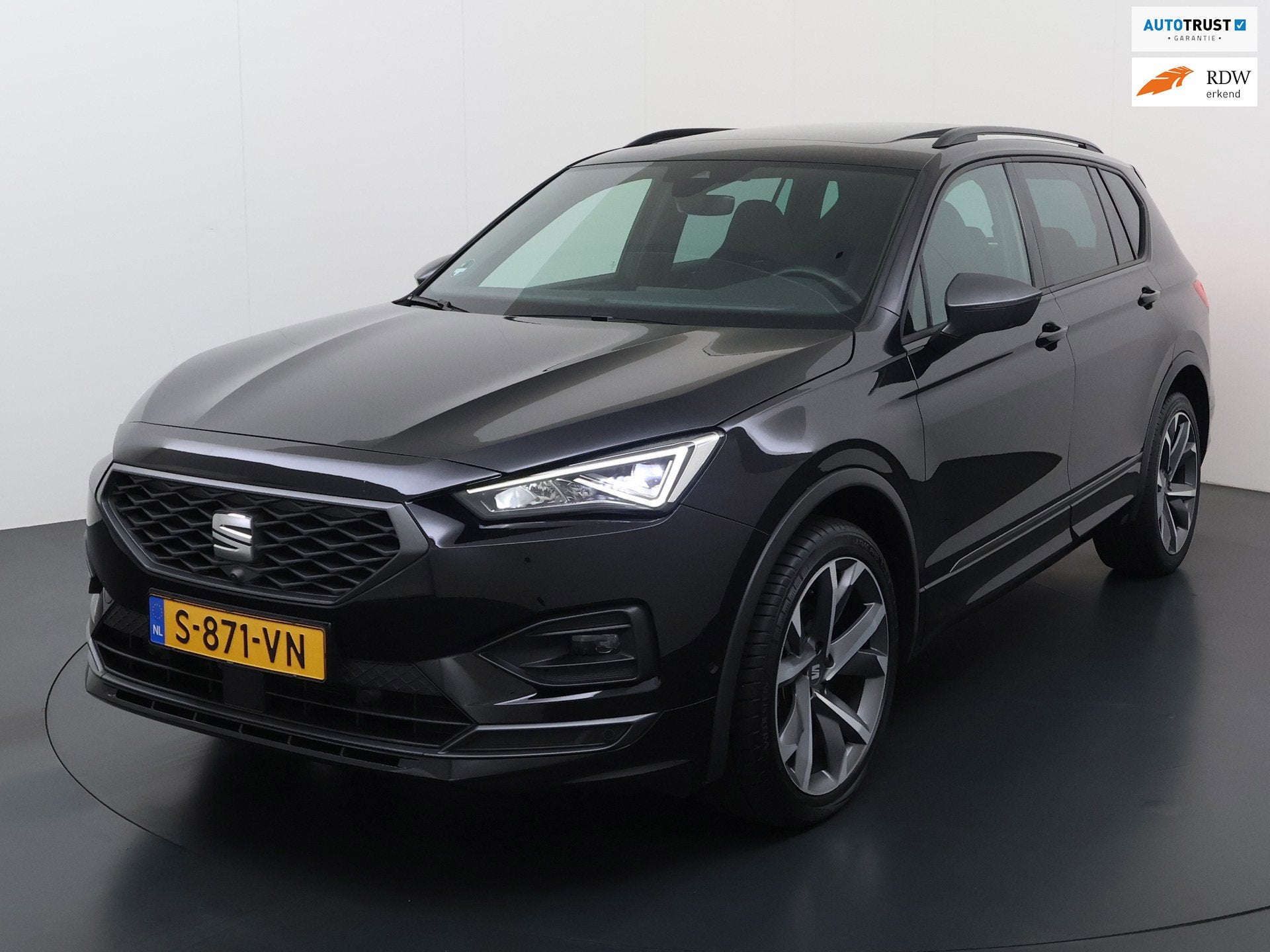 Seat Tarraco 1.5 TSI FR Business Intense, Auto's, Voorwielaandrijving, Dealer onderhouden, 4 cilinders, Leder en Stof