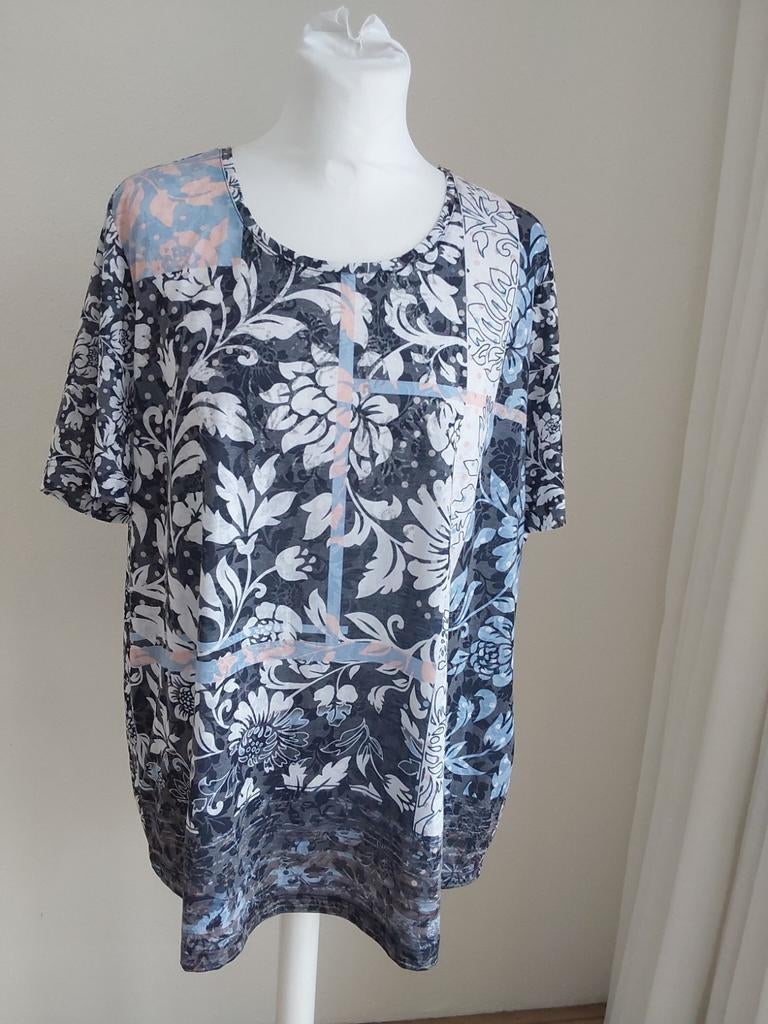 Prachtige top van Bonita maat XXL, okselmaat 64 cm, Bonita, Ophalen of Verzenden, Zo goed als nieuw, Blauw