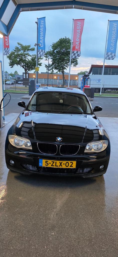 BMW 1-Serie 1.6 116I 2006 Zwart, Auto's, BMW, Particulier, 1-Serie, ABS, Airbags, Airconditioning, Centrale vergrendeling, Elektrische buitenspiegels