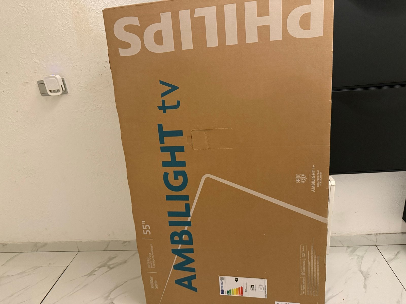 Philips Ambilight 55” 4K QLED Smart TV, Ophalen, Philips, QLED, Nieuw