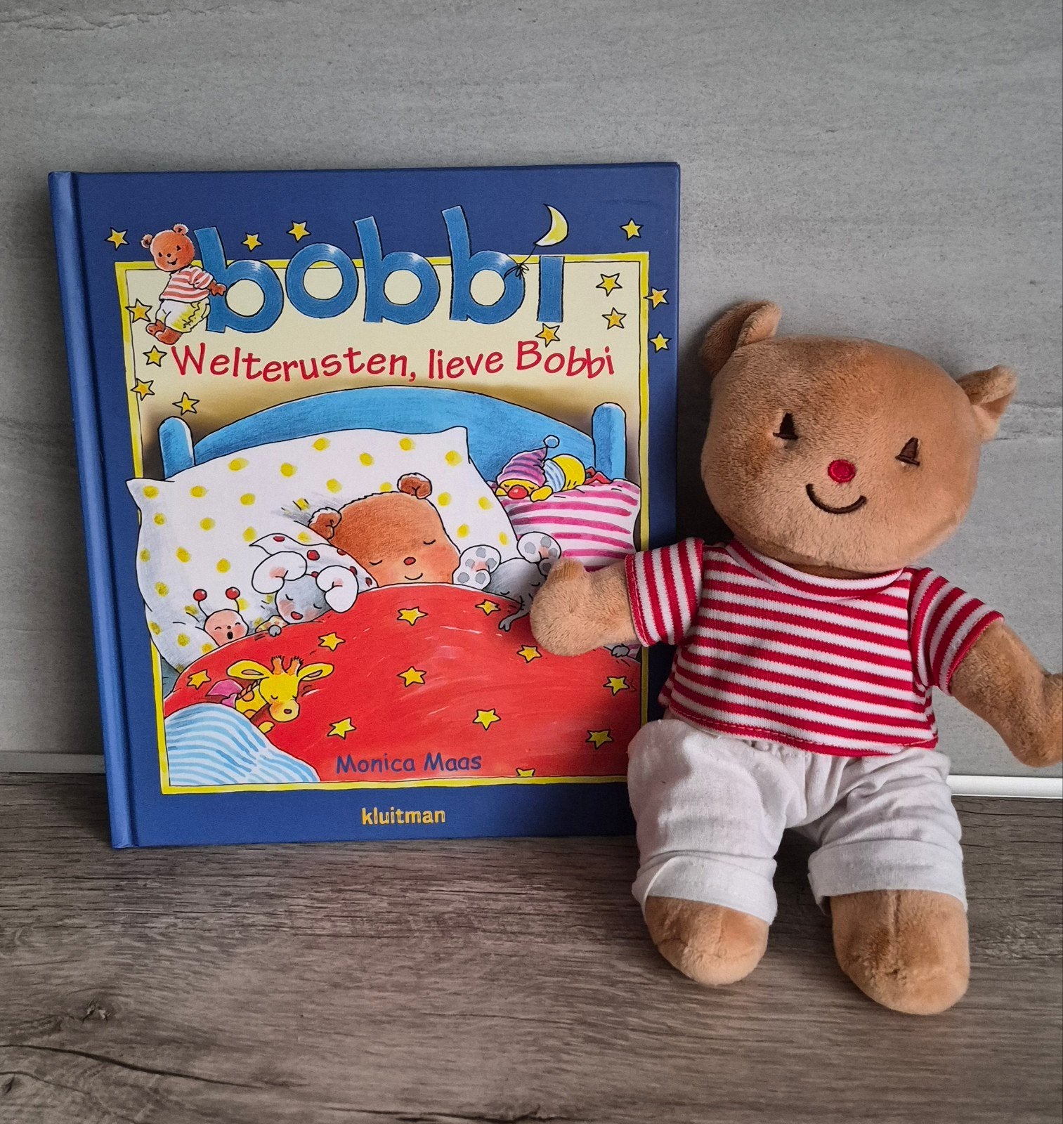 8 Bobbi boeken (6x XL,  1x geluiden 1x kleinformaat+ Bobbi k, Ophalen of Verzenden, Zo goed als nieuw, 2 tot 3 jaar
