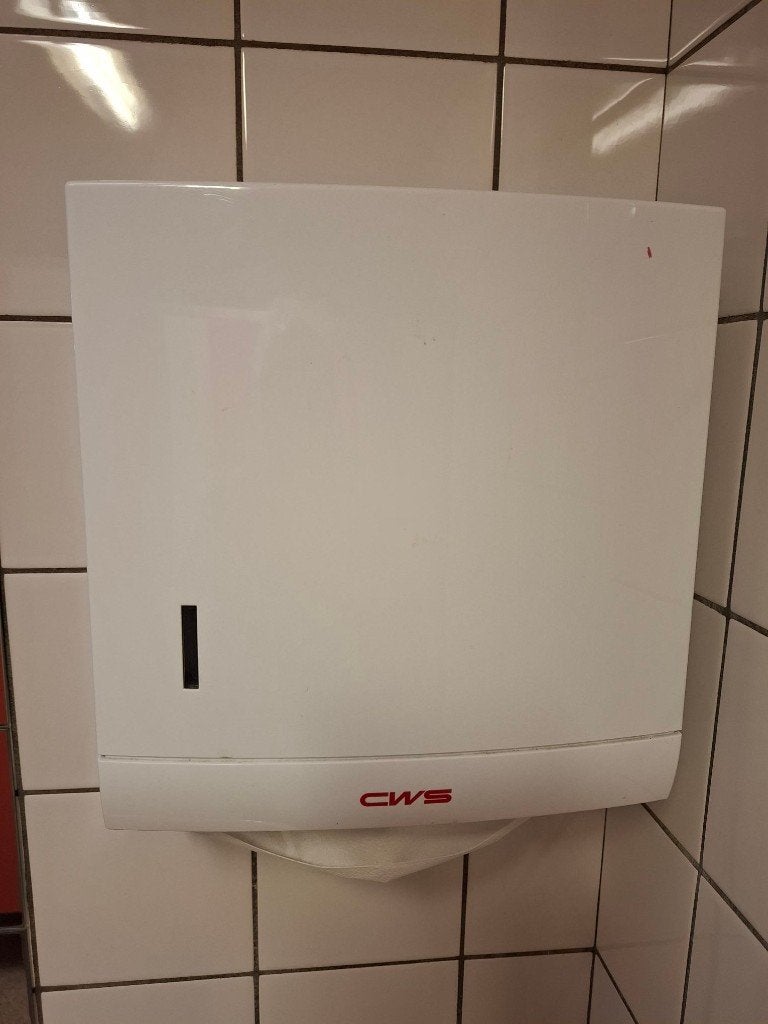 Papier vouw dispenser, Doe-het-zelf en Verbouw, Sanitair, Toilet, Ophalen of Verzenden, Zo goed als nieuw, X