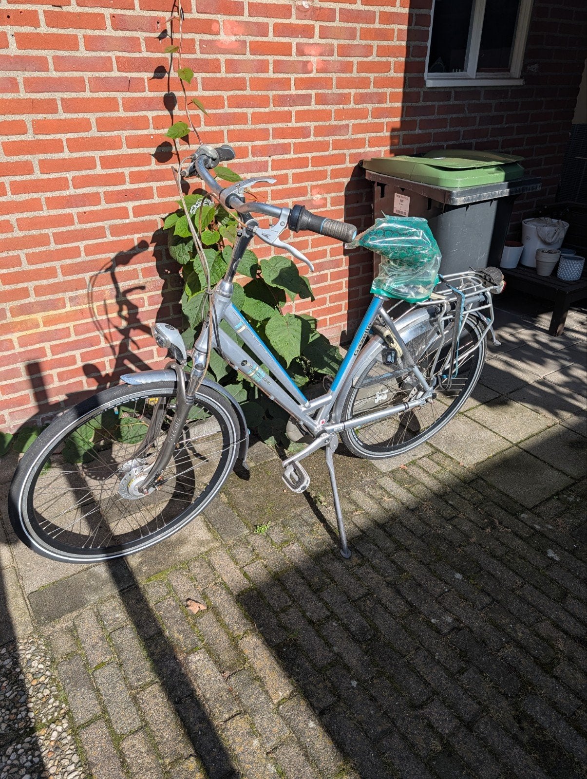 te koop dames en heren fiets 28 inc., Fietsen en Brommers, Velgrem, Versnellingen, Ophalen, Overige merken