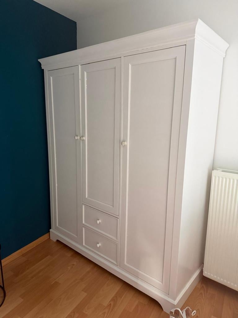 Landelijke kast kleur wit, Huis en Inrichting, Kasten | Kledingkasten, Ophalen, 25 tot 50 cm