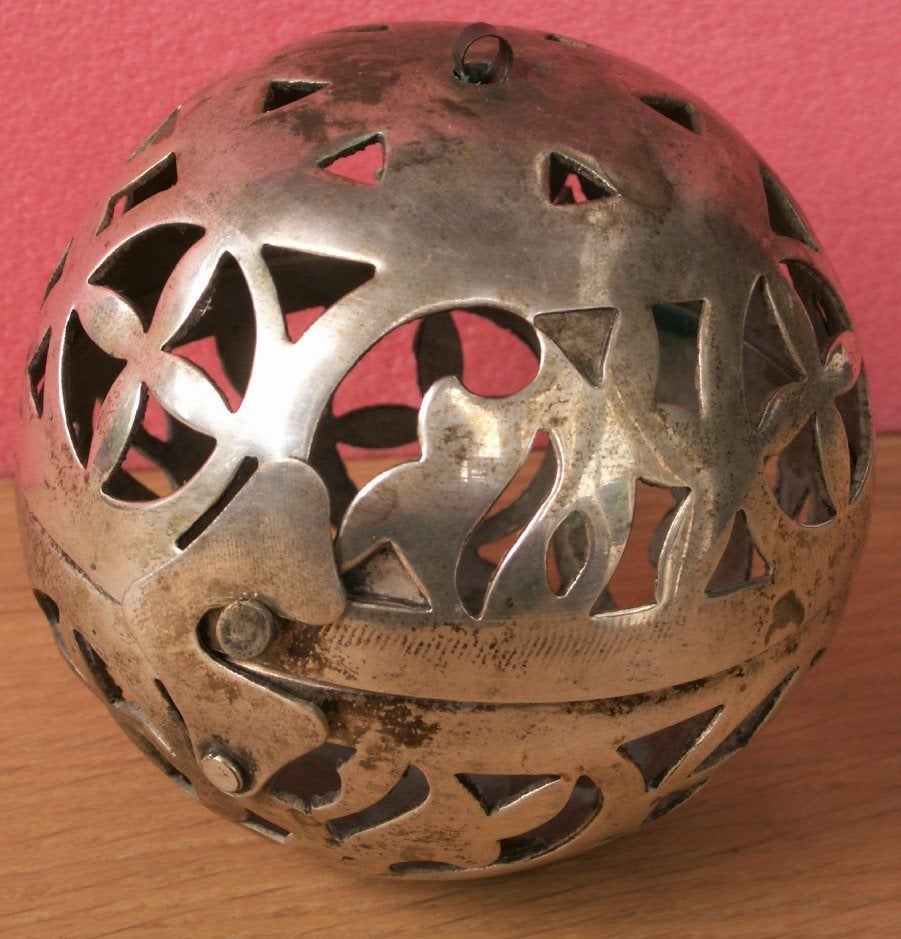 Antieke Geurbol metaal zilverkleurig, Ophalen of Verzenden