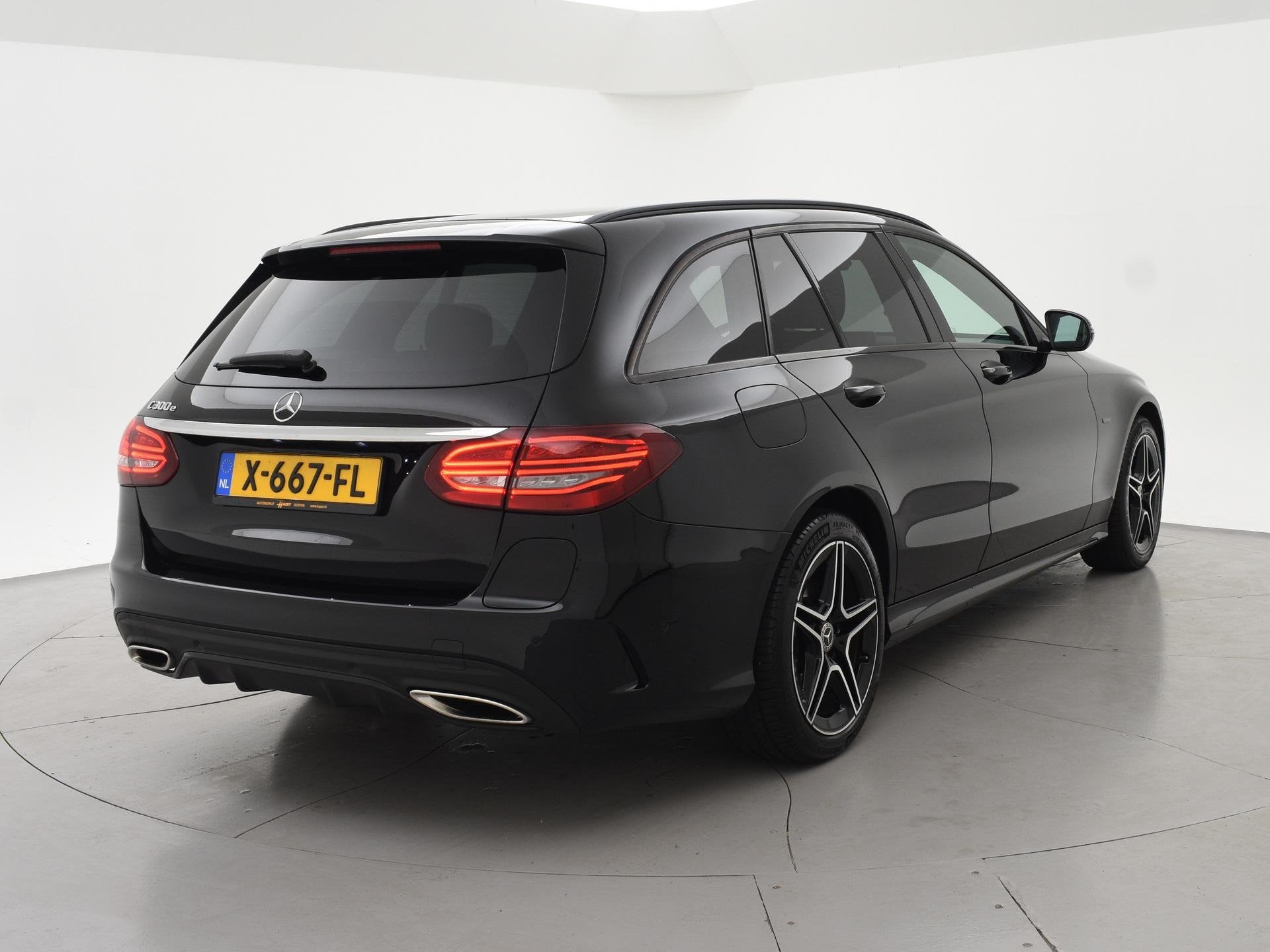 Mercedes-Benz C-klasse Estate 300e PHEV 320 PK AMG SPORT + C, Automaat, 320 pk, Zwart, Hybride Elektrisch/Benzine