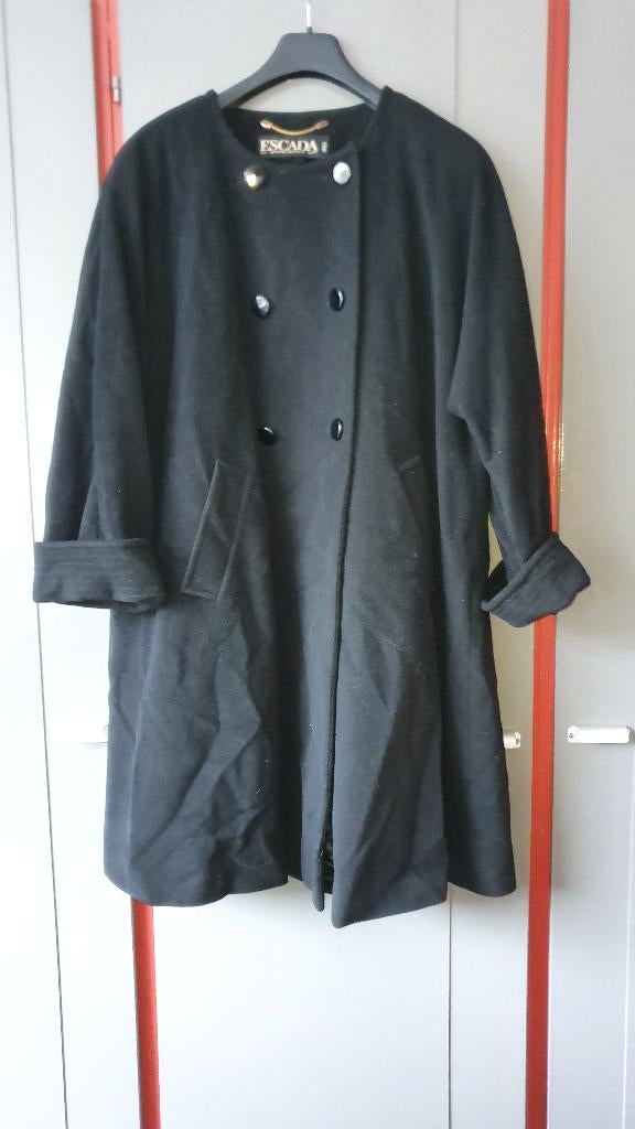 ESCADA luxe zwarte wol jas A-lijn L (40), Kleding | Dames, Ophalen of Verzenden, Zo goed als nieuw, Maat 46/48 (XL) of groter