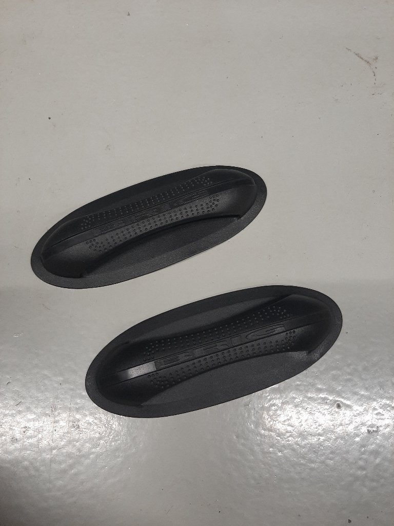 2 ZWARTE HANDGREPEN VOOR EEN RIB / RUBBERBOOT / BRIG, Ophalen of Verzenden, Nieuw, Onderhoud en Reparatie