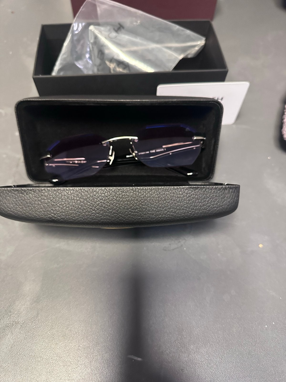 Exclusieve Maybach Zonnebril - Stijlvol en Luxe nieuw, Overige merken, Zonnebril, Zwart, Ophalen of Verzenden