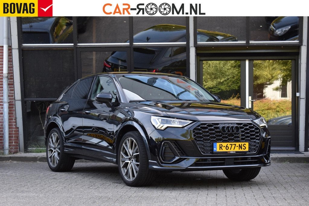 Audi Q3 Sportback 35 TFSI Mhev S Line ACC Lane D.Hoek Keyles, Auto's, 4 cilinders, 1505 kg, Zwart, Bedrijf