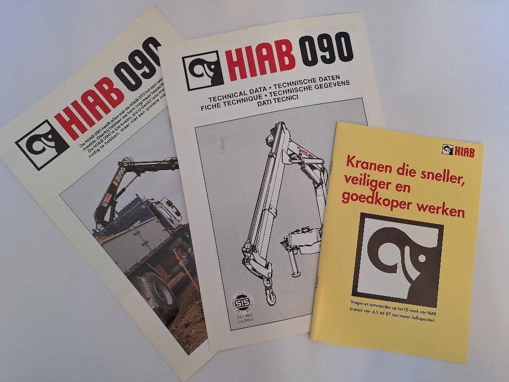 HIAB kranen 090 AW 2 folders 1 boekje, Ophalen of Verzenden, Nieuw, Auto's