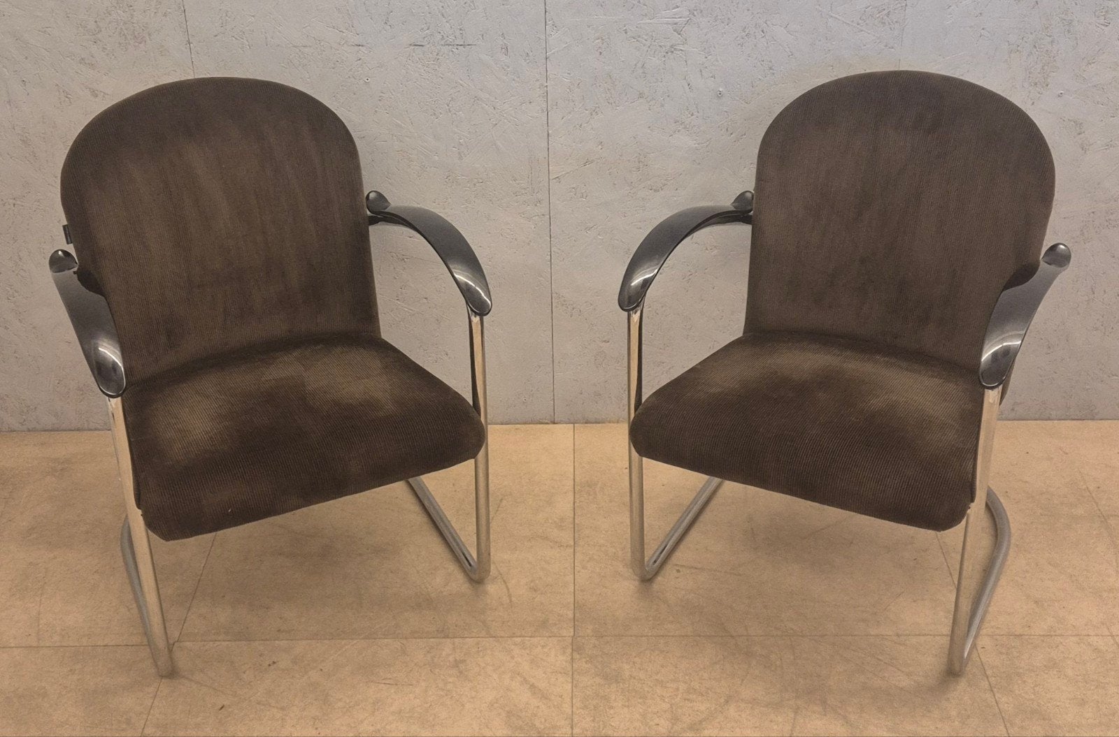 2 Gispen 414 fauteuils – Dutch Originals / Gispen Classics, Ophalen, Gebruikt, Zwart, Stof