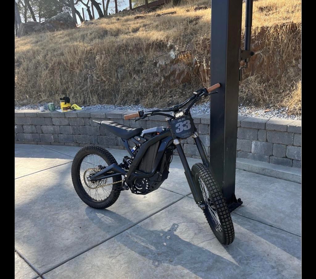 GEZOCHT!!  Sur-Ron Light Bee X Elektrische Crossmotor, Ophalen, Zo goed als nieuw, Overige merken