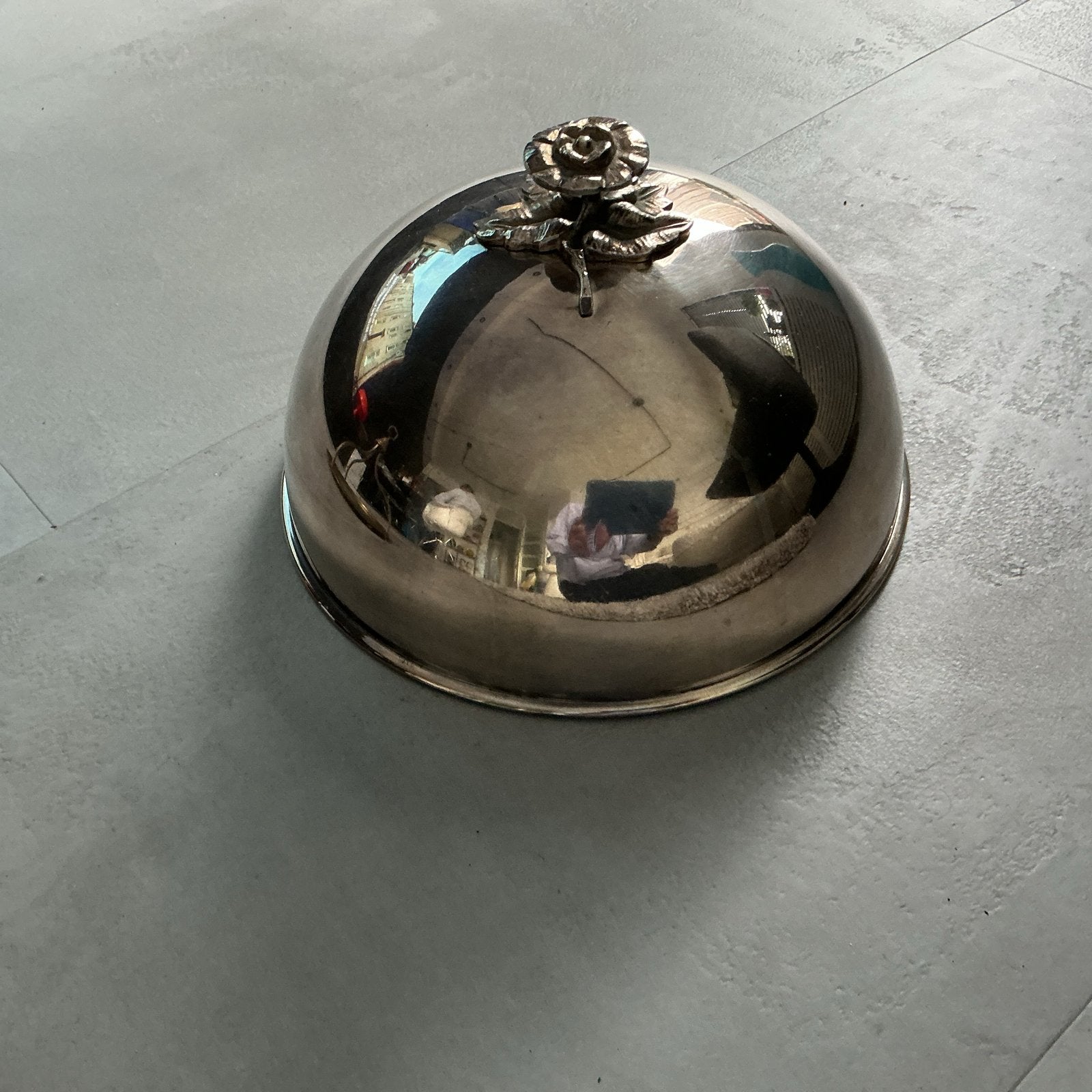 Vintage Verzilverde Cloche met Roos Handvat, Ophalen of Verzenden
