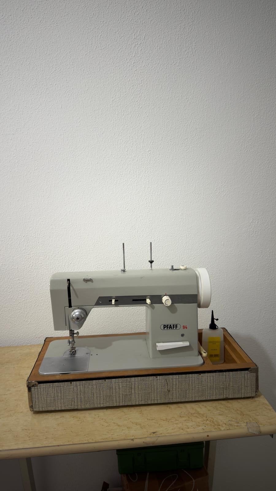 Pfaff 94 Naaimachine - Vintage en Functioneel, Ophalen of Verzenden, Gebruikt, Naaimachine, Pfaff