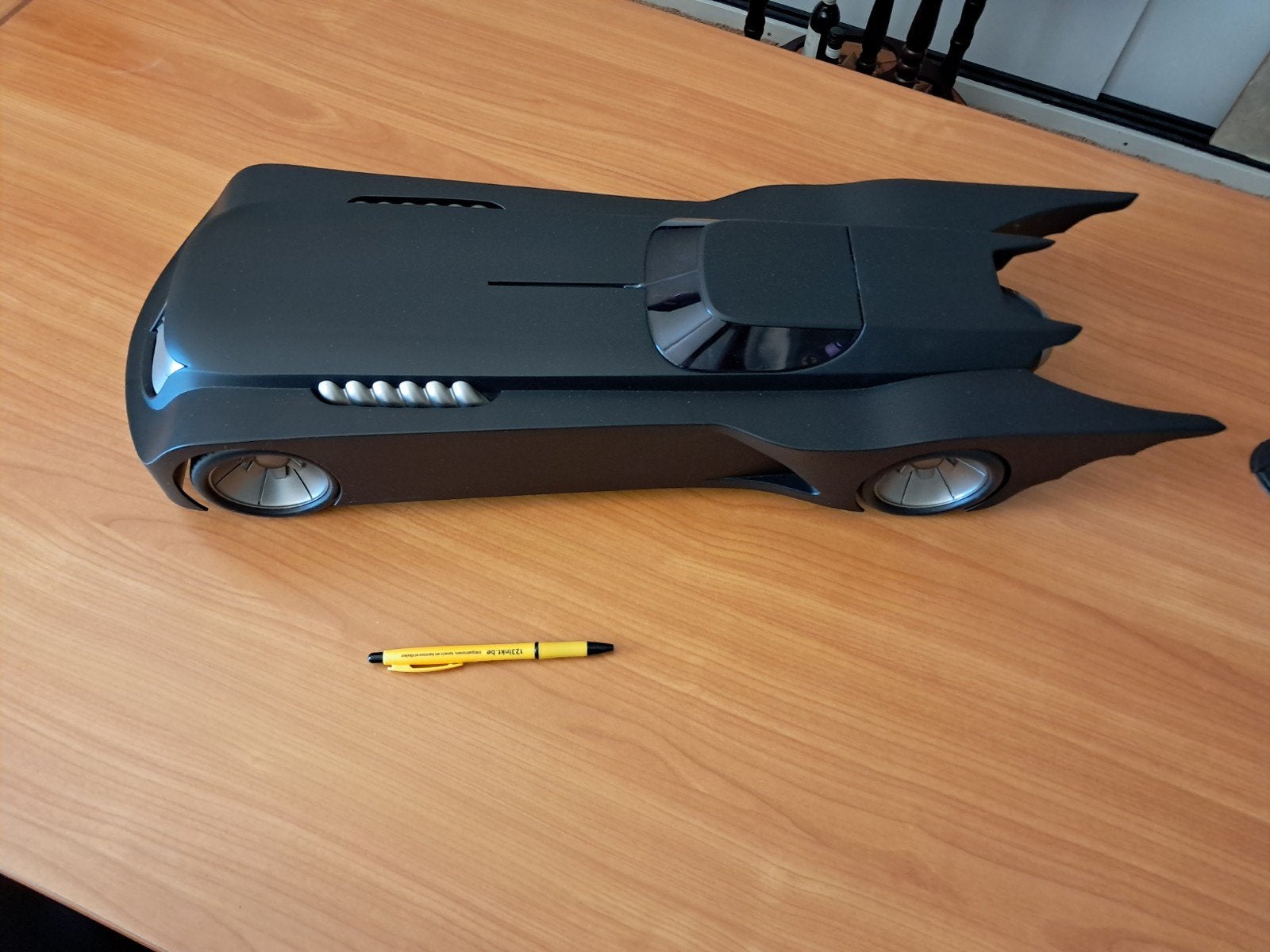 DC Direct Batman The Animated serie DeLuxe Batmobile werkt, Ophalen, Eu, Beeldje, Replica of Model, Eu