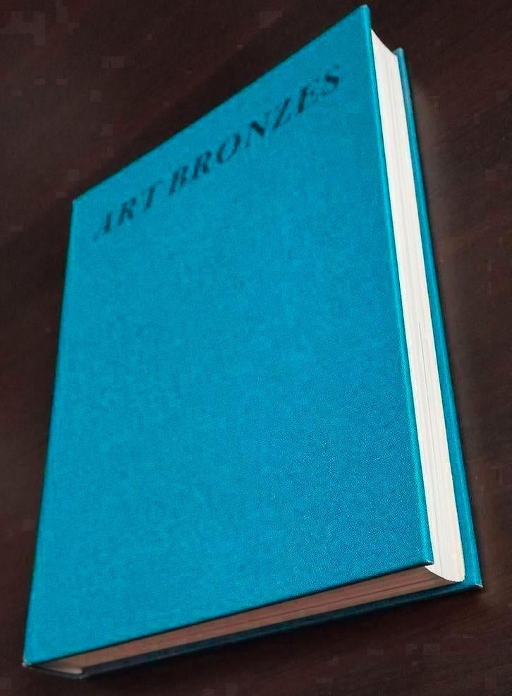 ART BRONZES boek, Ophalen of Verzenden
