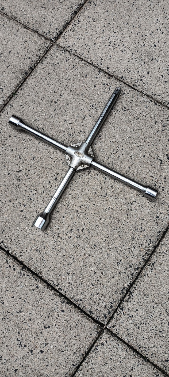 kruissleutel  wielmoersleutel, Auto diversen, Ophalen