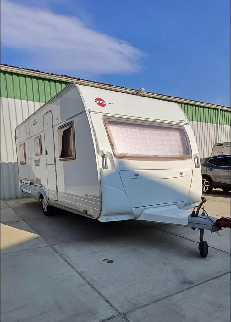 Burstner Ventana 480TL met mover en voortent en luifel, Rondzit, Particulier, Bürstner, Stabilisator