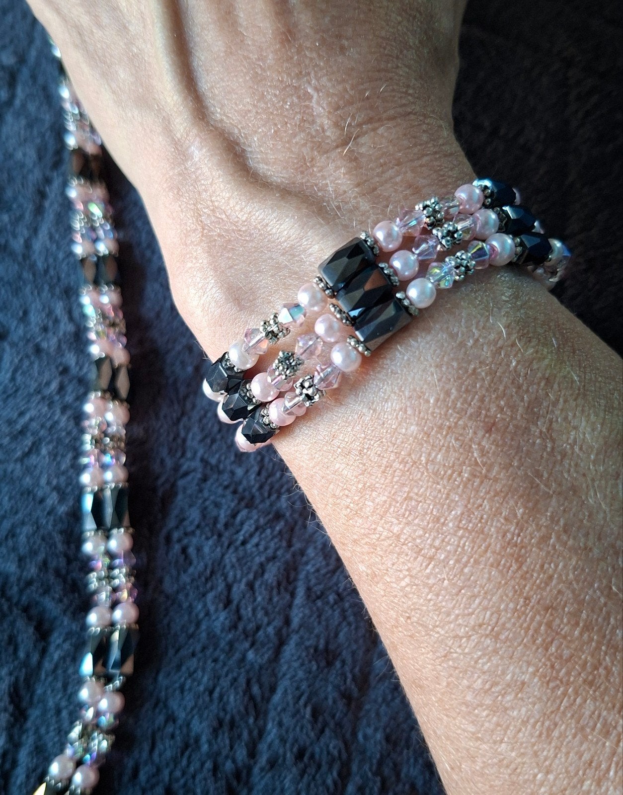 Magnetische ketting en armband set, Sieraden, Tassen en Uiterlijk, Kettingen, Met kristal, Overige materialen, Ophalen of Verzenden