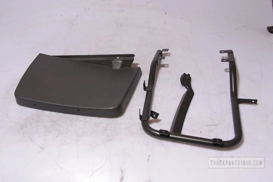 Scania Body & Chassis Parts Spoiler verlenging RH m/ steun, Ophalen, Gebruikt, Scania, Carrosserie en Plaatwerk