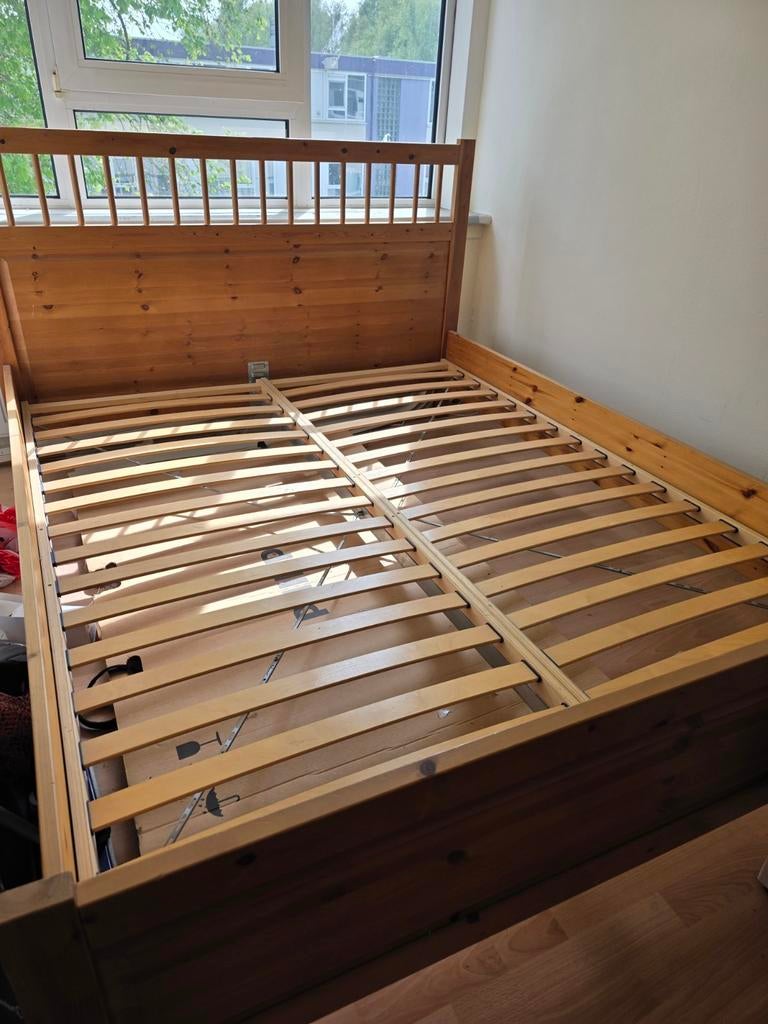 Ikea bedframe nauwelijks gebruikt., Tweepersoons, Ophalen of Verzenden, Zo goed als nieuw, Bedbodem