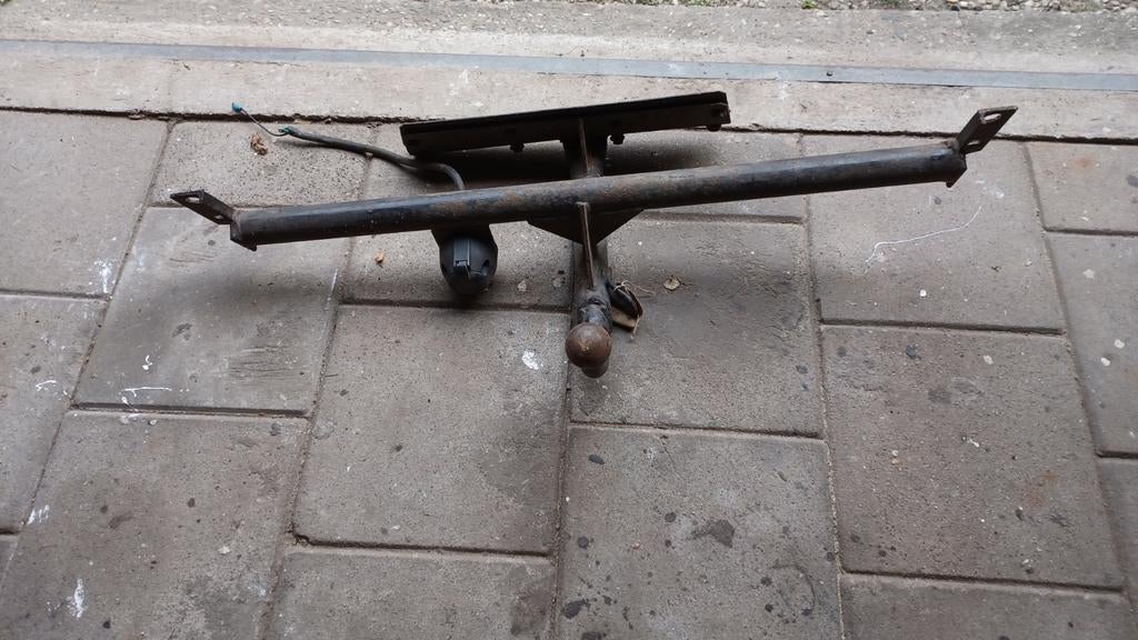 Volvo 140 142  144.    trekhaak,  vr pr €35.-, Ophalen, Gebruikt, Overige merken