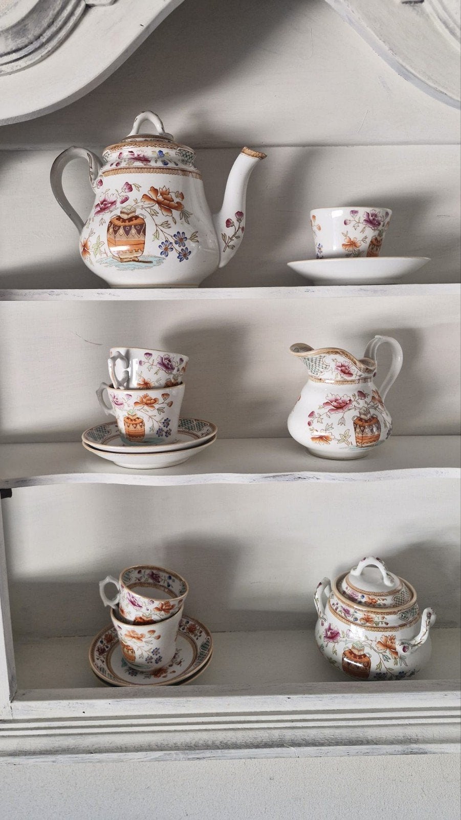 servies set P Regout flora 1836, Ophalen