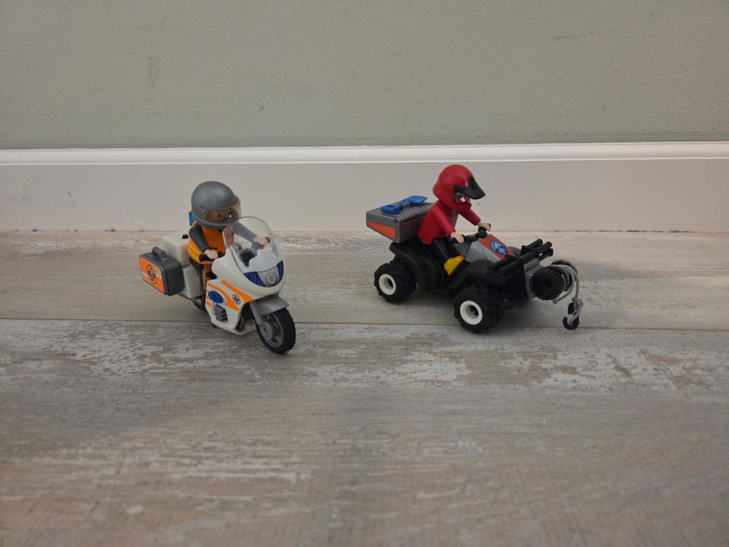 Playmobil quad en ambulance motor, Kinderen en Baby's, Speelgoed | Playmobil, Ophalen of Verzenden