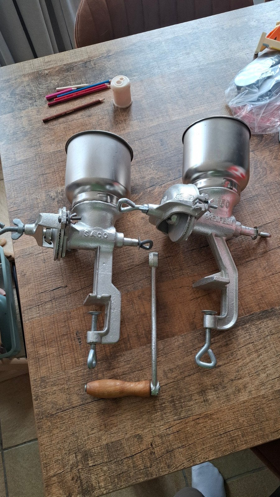Twee moutschroters - Graanmolens voor thuisbrouwen, Ophalen of Verzenden