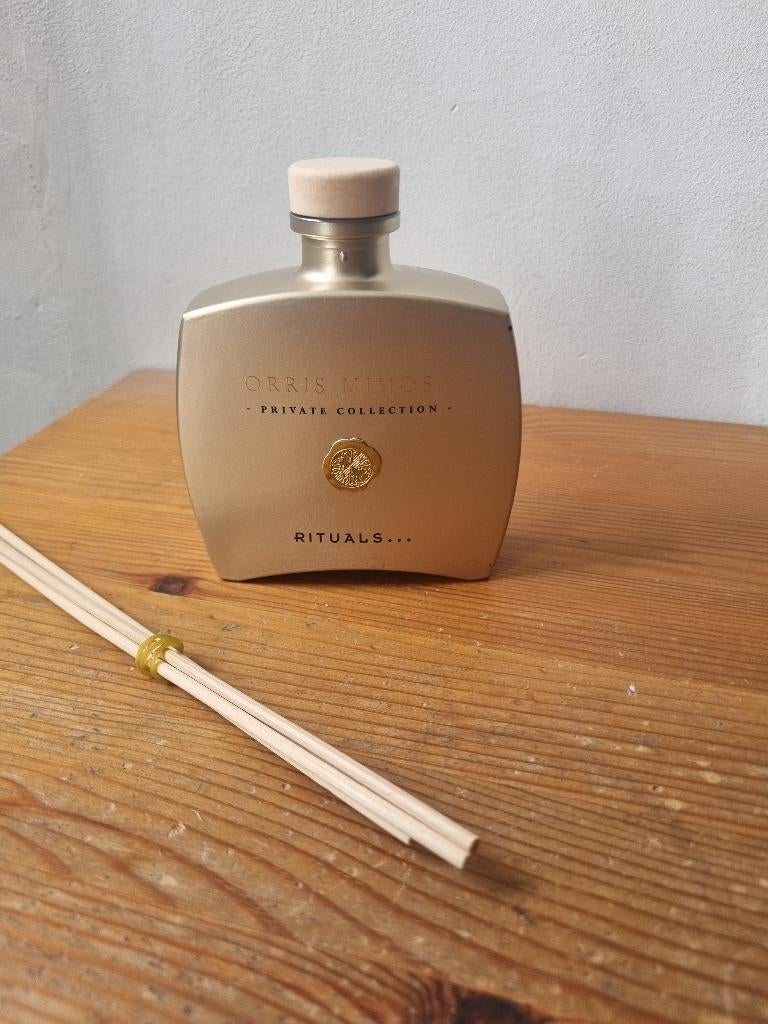 Rituals huisparfum orris mimosa, Huis en Inrichting, Woonaccessoires | Kandelaars en Kaarsen, Ophalen of Verzenden, Nieuw, Overige materialen