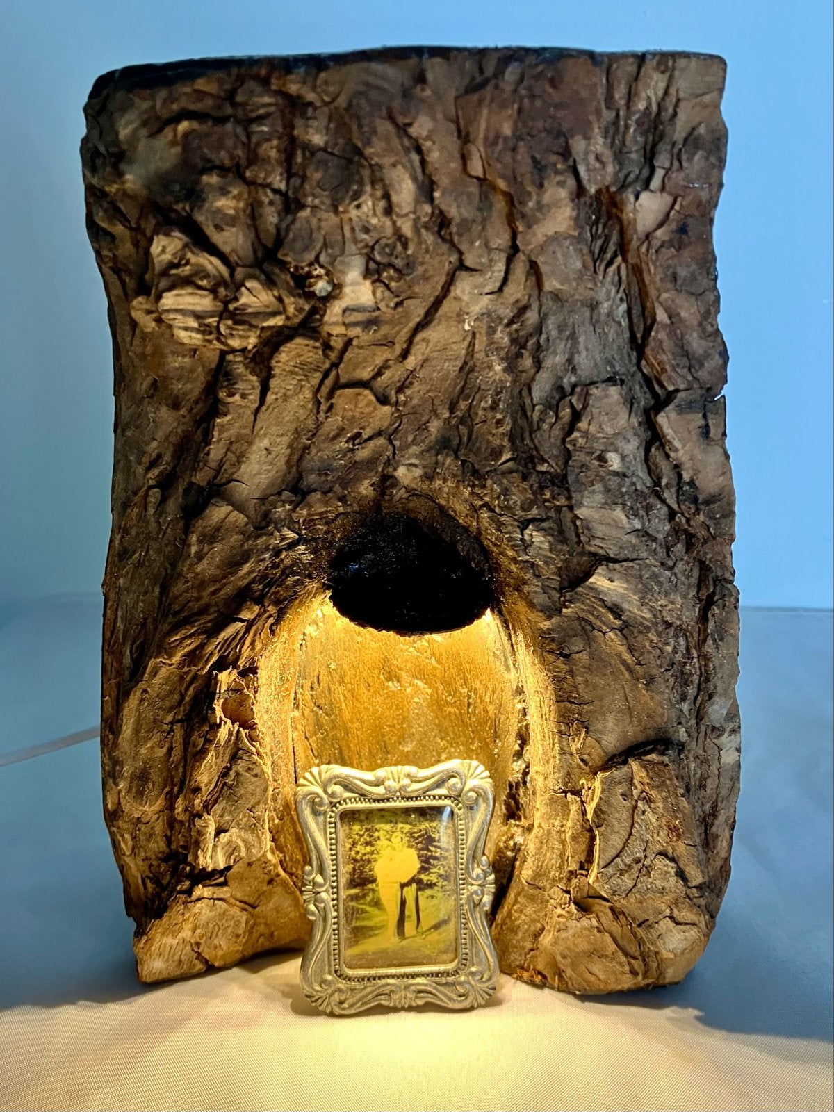 Unieke Boomstuk Hoeklamp met Verlichting - 18 cm, Huis en Inrichting, Met schakelaar, Overige merken, Gebruikt, Overige fittingen