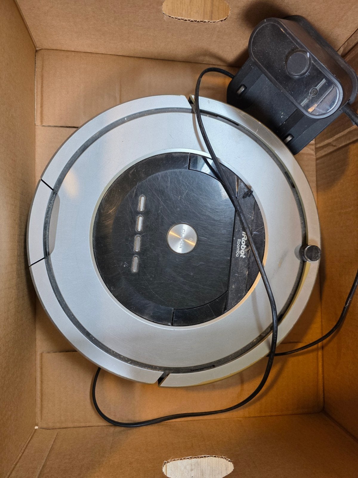 iRobot Roomba Robotstofzuiger - Gebruikt, Witgoed en Apparatuur, Support@irobot.com, Gebruikt, Oplaadstation, IRobot