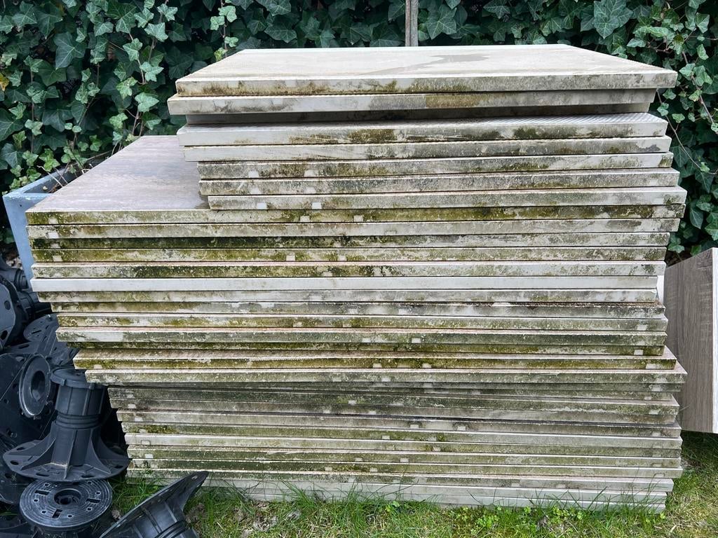 Terrastegels met verstelbare tegeldragers, Tuin en Terras, Ophalen, Gebruikt, Overige materialen