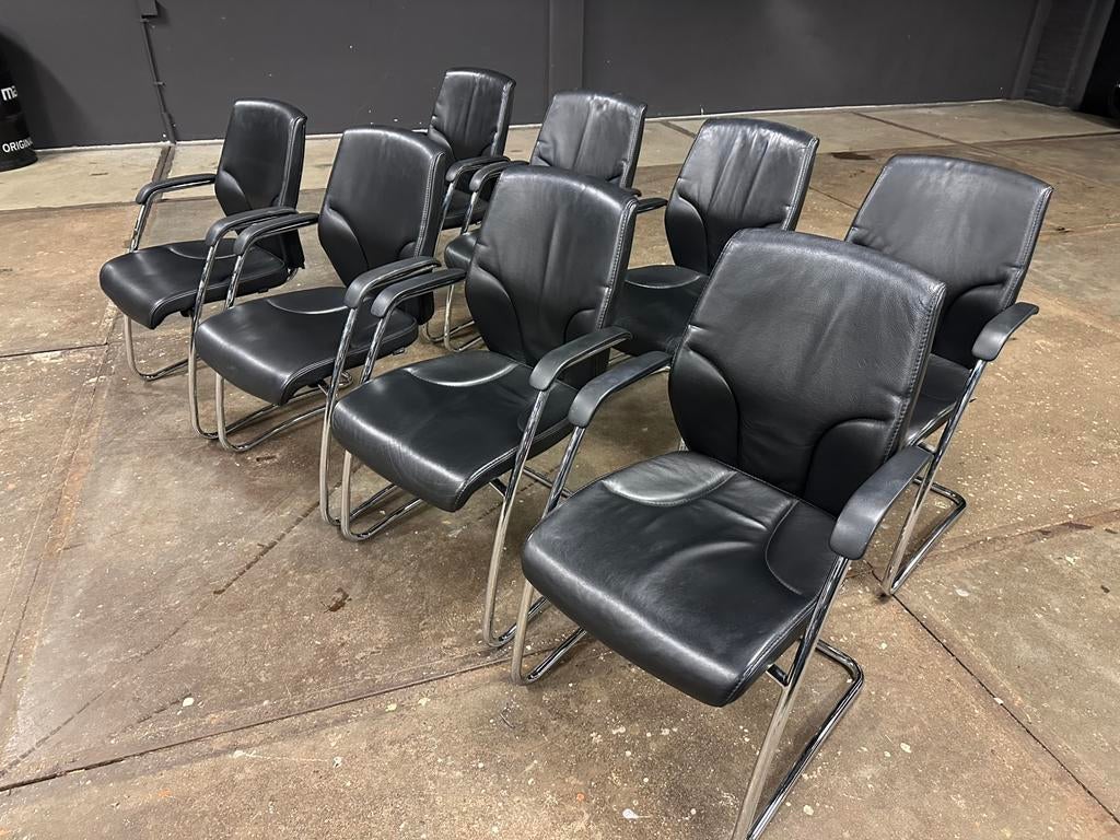 Elegante vergaderstoelen zwart leer 8x (Giroflex 64), Huis en Inrichting, Ophalen, Zwart, Leer, Zo goed als nieuw