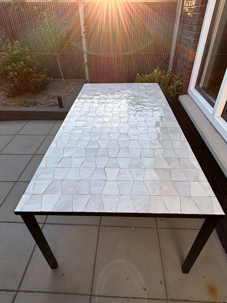 Tuintafel Zellige/Mozaïek tegels - 200 x 100 cm, Tuin en Terras, Tuintafels, Ophalen, Zo goed als nieuw, Rechthoekig, Metaal