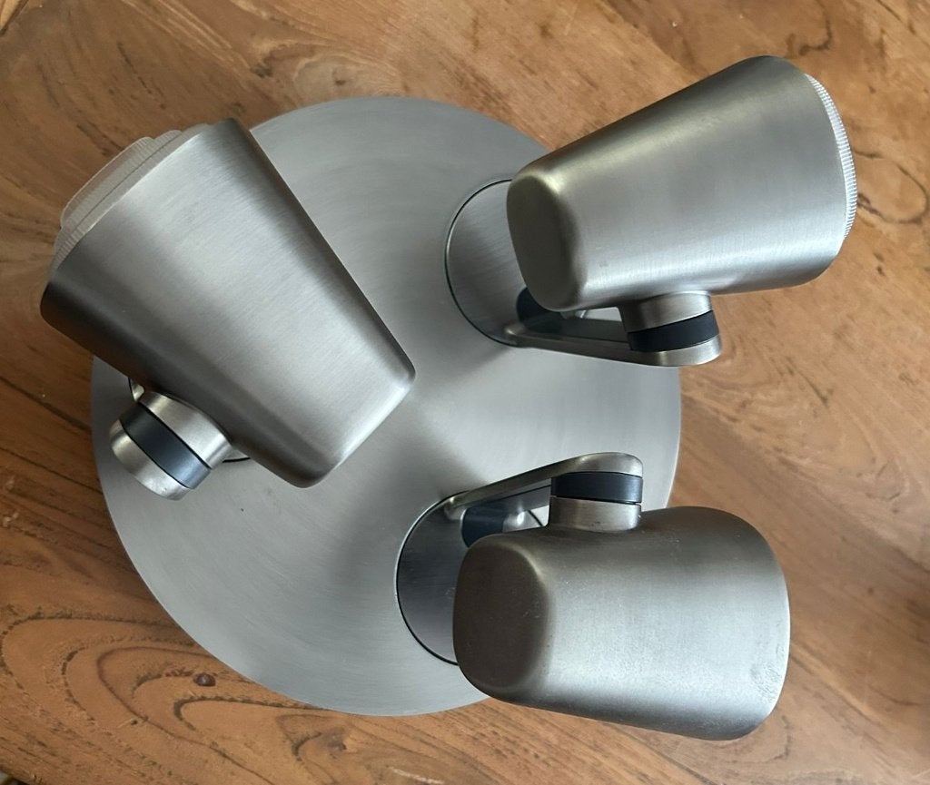 2 aluminium plafondlampen - 3 spotlampen per lamp, Huis en Inrichting, Lampen | Plafondlampen, Gebruikt, Kunststof, Metaal, Ophalen of Verzenden