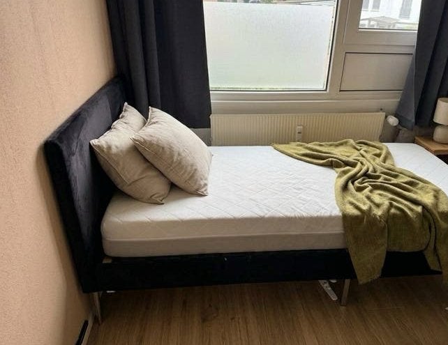 1 persoonsbed+lattenbodem, Ophalen, 90 cm, Eenpersoons, Zwart