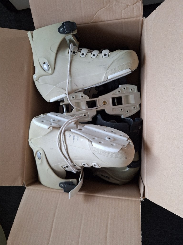 Aggressive skate, Ophalen of Verzenden, Zo goed als nieuw, Salomon
