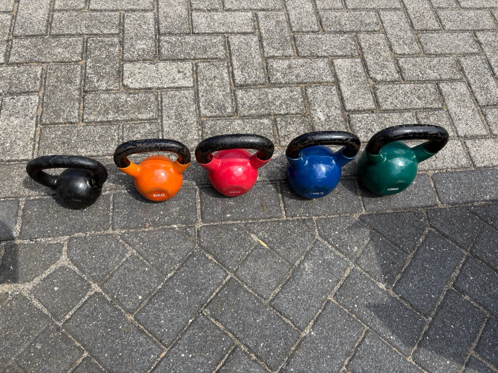 Kettlebells 4-12 kg kettlebell gewichten, Sport en Fitness, Fitnessmaterialen, Gebruikt, Gewichten, Kettlebells, Kettlebell