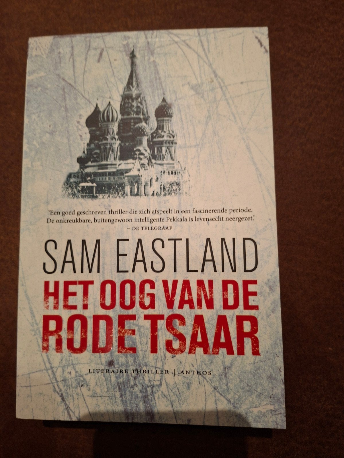 Sam Eastland - Het oog van de rode tsaar, Ophalen of Verzenden, Zo goed als nieuw, Sam Eastland